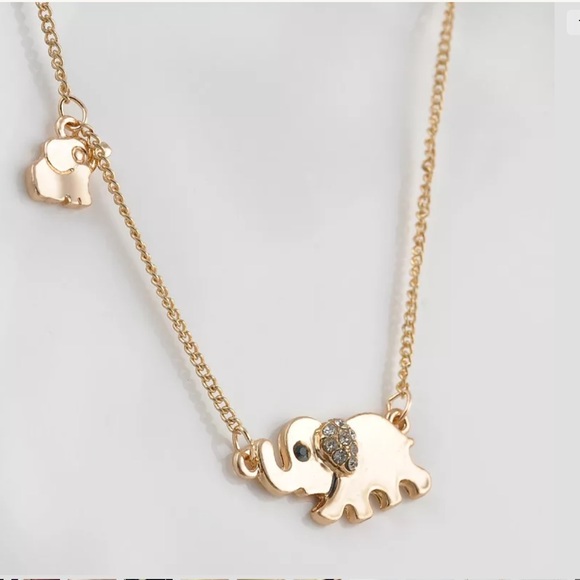 Gold Rhinestone Mommy and Baby Elephant necklace - Picture 4 of 6